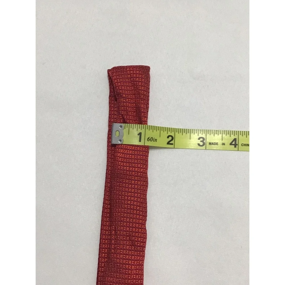 Thomas Pink Mens Silk Tie Red Micro Check Geometric Woven In England Necktie